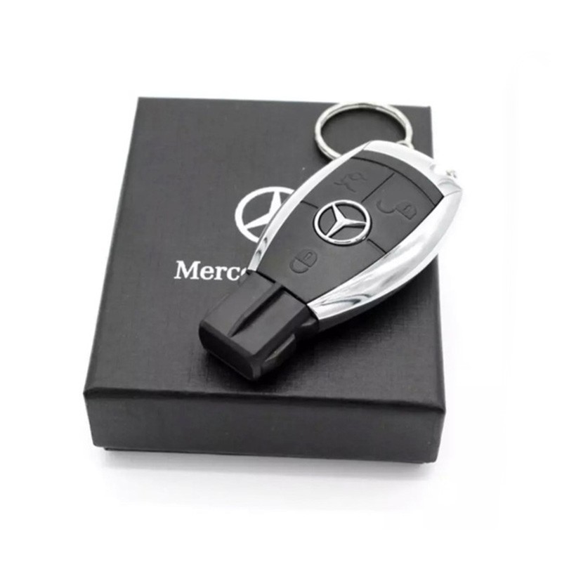 Pen drive em forma de chave de carro