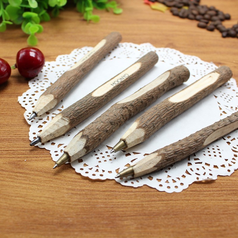 Caneta Esferográfica de Madeira Personalizada