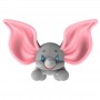 Atacadista de pequeno elefante de pelúcia